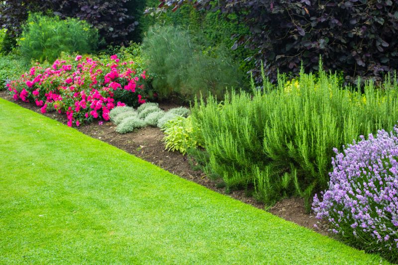 Flower Bed Mulching in Honolulu, HI